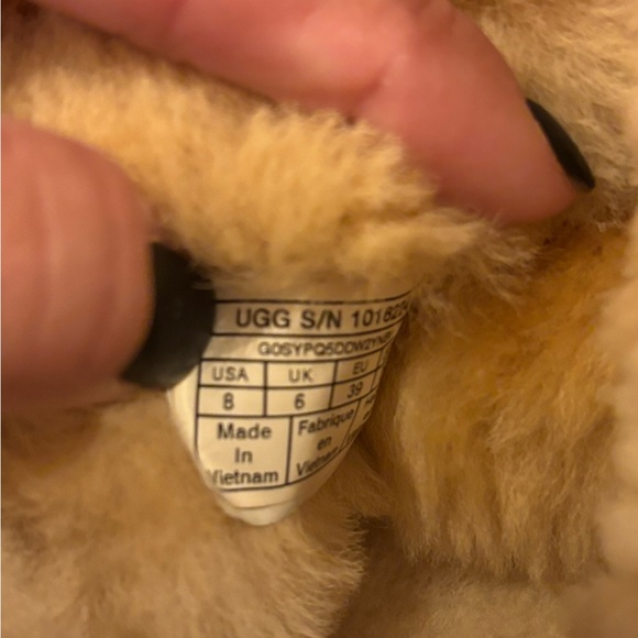 Women's UGG Classic II Tall Boots I Size 8 - Picture 7 of 7